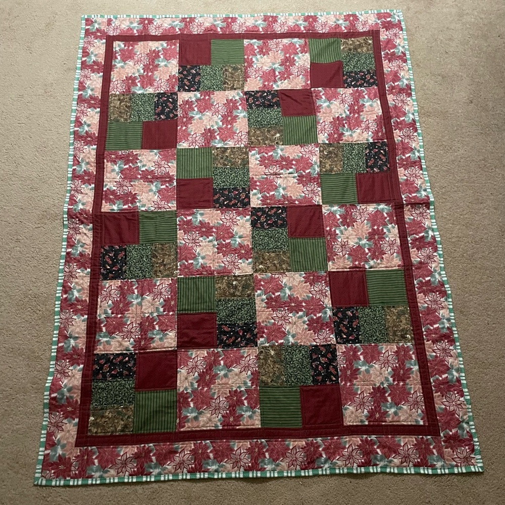 Handmade Patchwork Quilt in Cranberry Red, Green & Cream - Picture 1 of 13